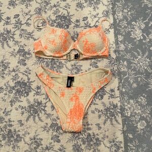 TRIANGL Swimwear Bikini New Without Tags (NWOT)